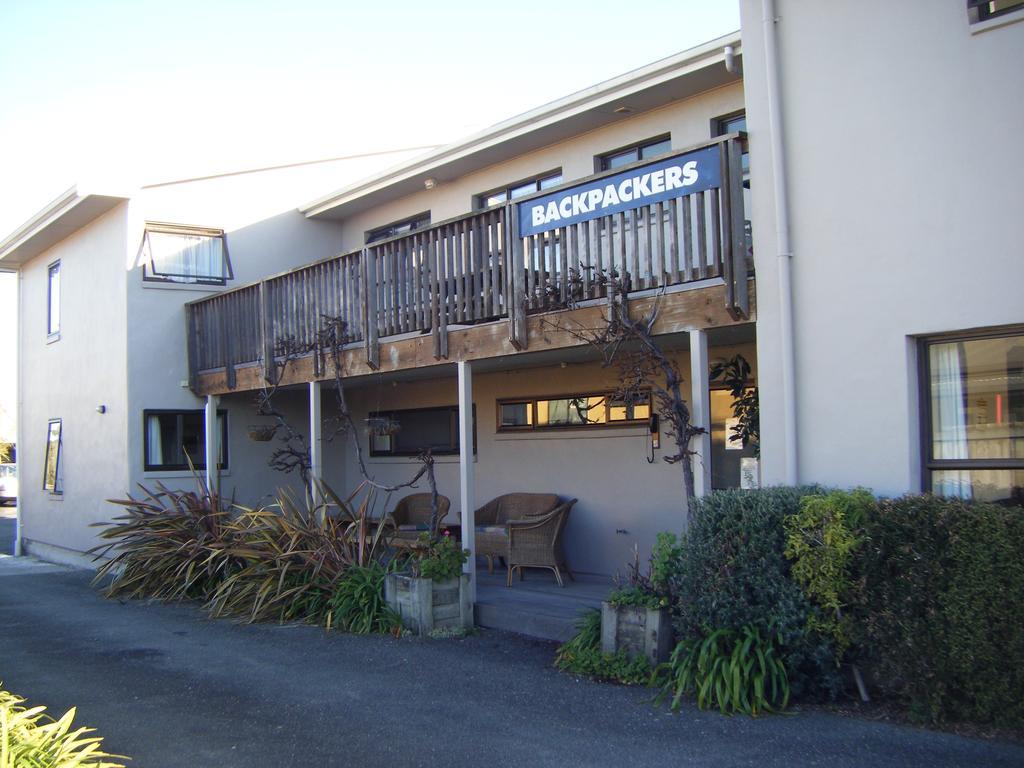 Hat Trick Lodge Motueka Bagian luar foto